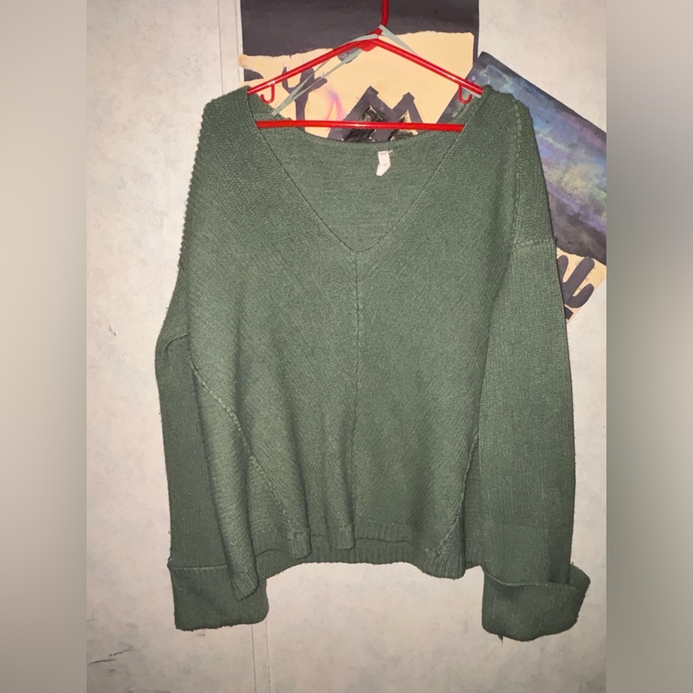 Wishlist Army Green Sweater Size M Never Worn